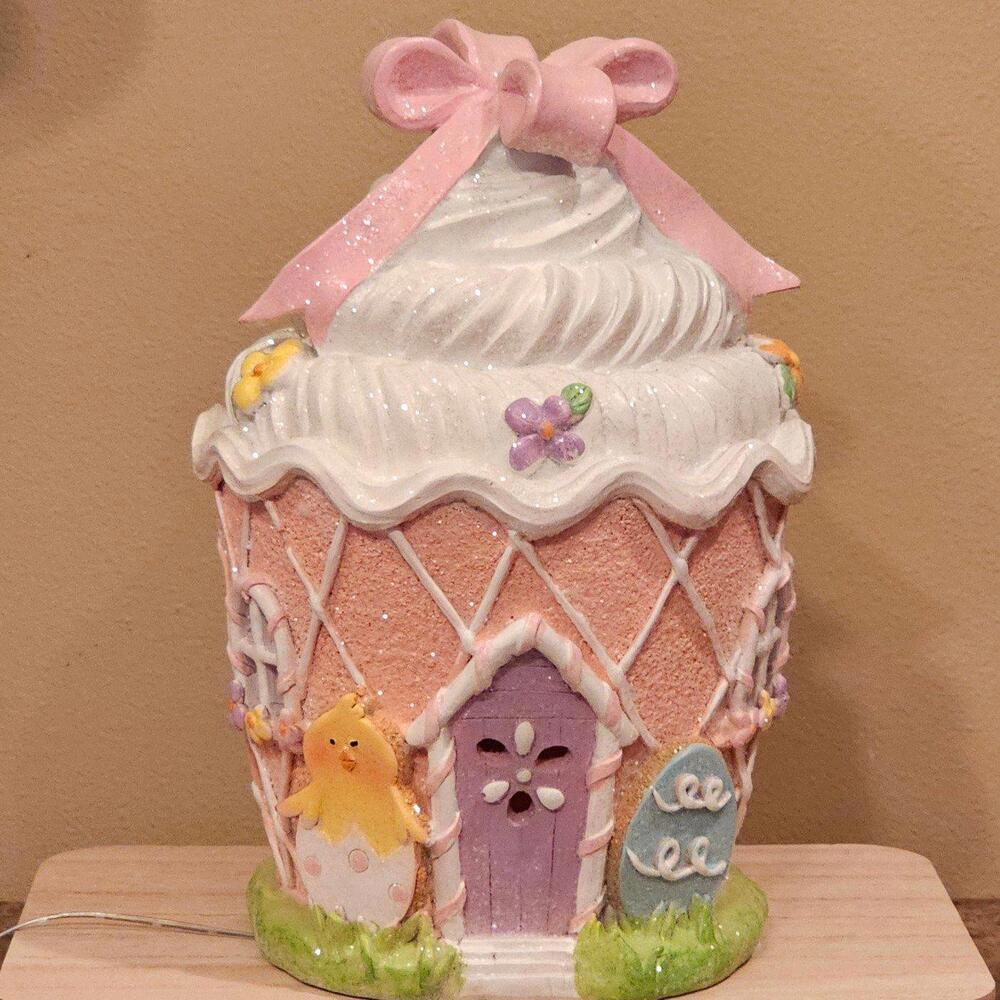 Easter LED Light-up Cupcake House - Picture 2 of 9